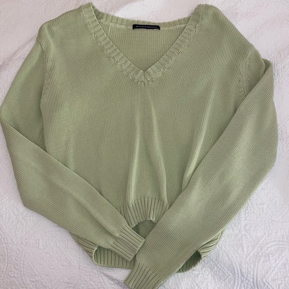 Brandy Melville lime green sweater - Picture 1 of 2